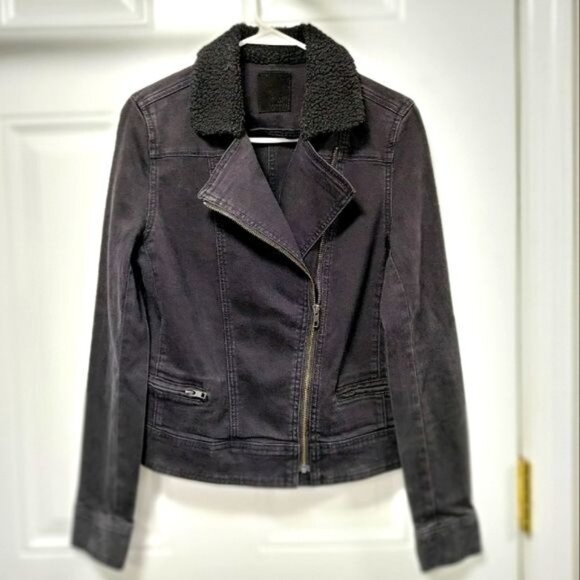 Articles Of Society Moto Jacket Black Denim Faux Fur Collar Zippered Pockets M - Picture 2 of 11
